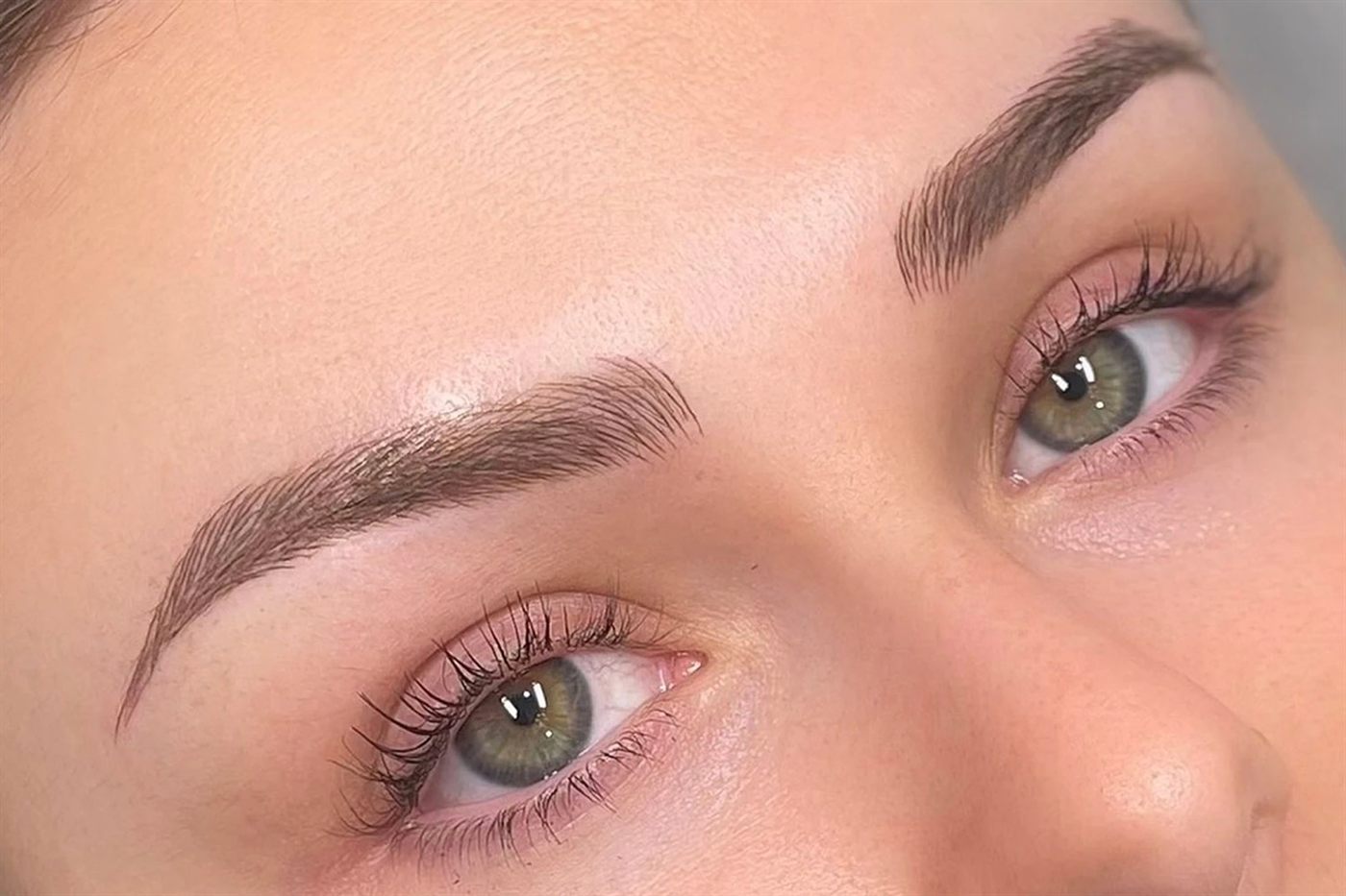 Microblading y diseño de cejas La Laguna Tenerife